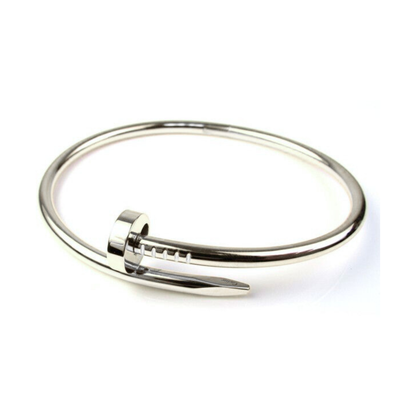 luxury Nail bracelet