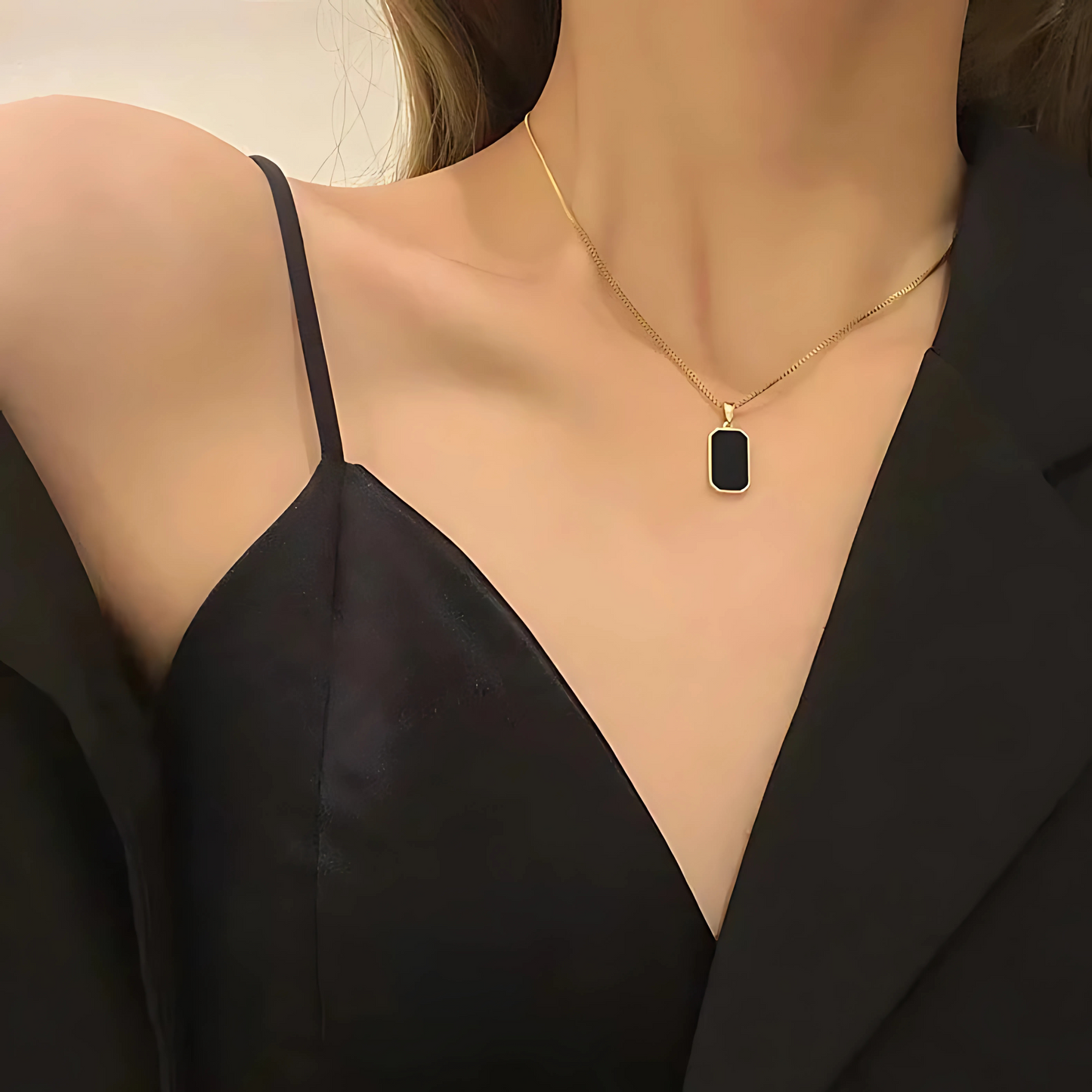 Black Pendant Necklace - Gold & Silver Chains | Unisex Necklace  |  Vogue Vault PK