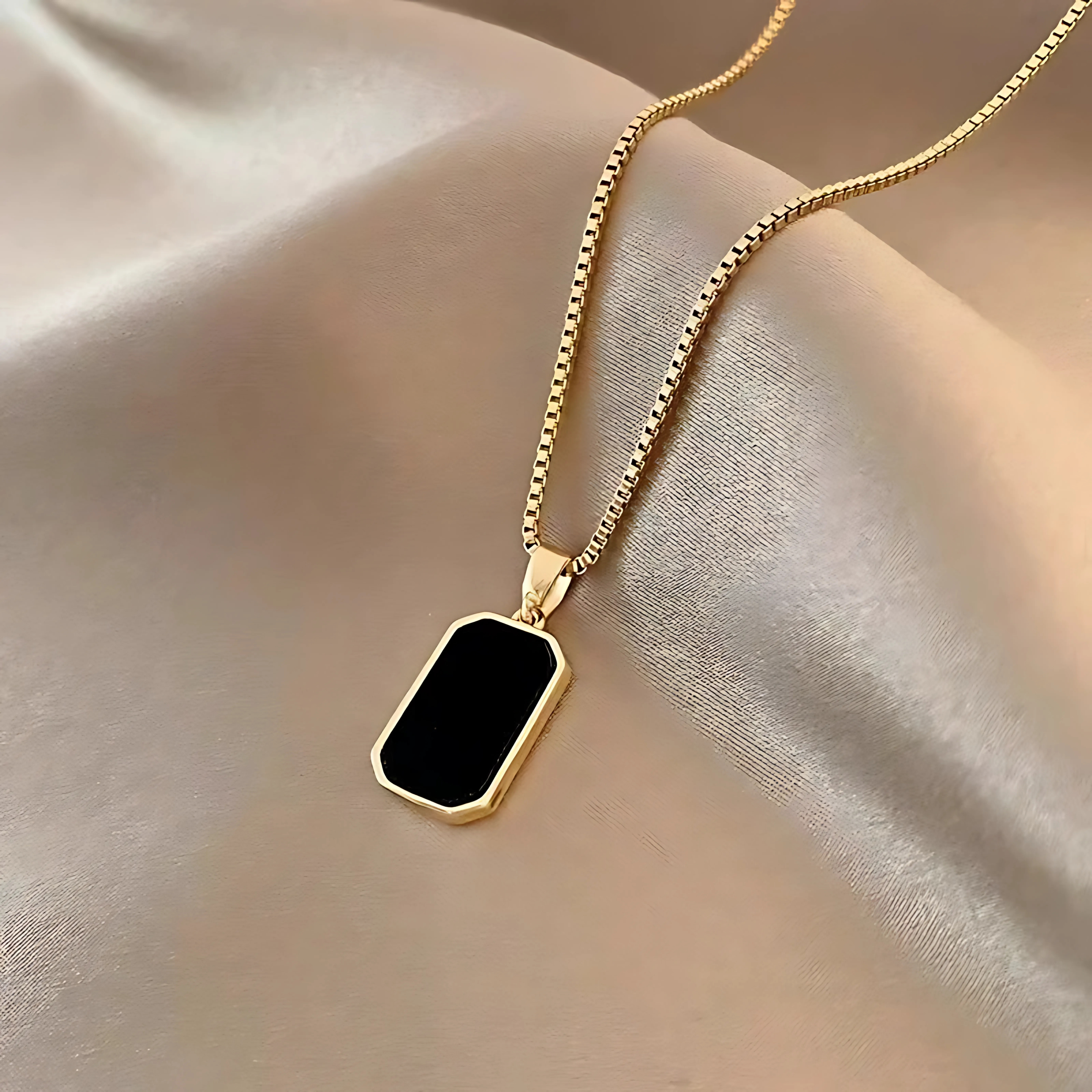 Black Pendant Necklace - Gold & Silver Chains | Unisex Necklace  |  Vogue Vault PK